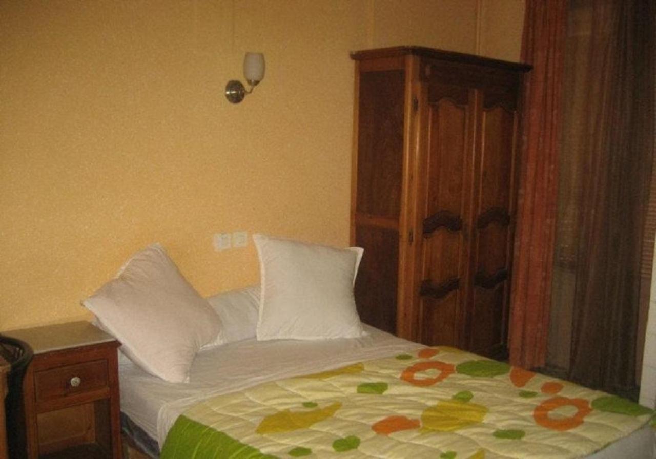 Samir Hotel Algiers Buitenkant foto